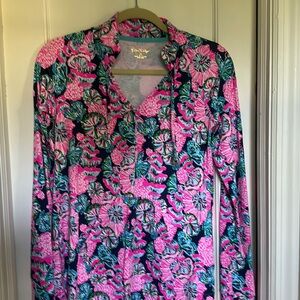 Lilly Pulitzer  UPF50 Cassi Popover Top Oyster Bay Navy